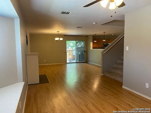9923 Amber Ledge — Photo 4