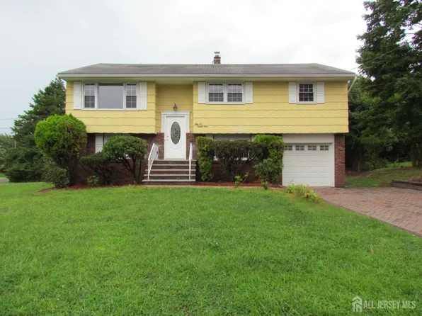 5284 Deborah Dr, Piscataway, NJ 08854