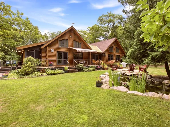 4588 Sherwood Point Rd, Sturgeon Bay, WI 54235
