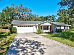 2116 Oak Hill Dr, Valrico, FL 33594