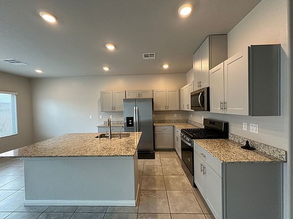 5th image of 7433 Red Plumeria Ave