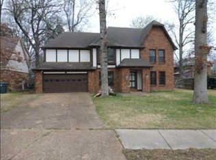 7208 Country Oaks Dr, Memphis, TN 38125