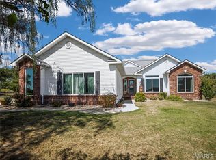 7853 Lebanon Rd, Troy, IL 62294