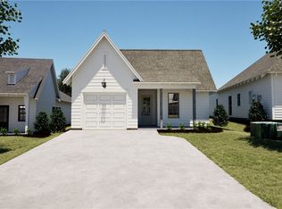 3129 Bottle Way, Auburn, AL 36830
