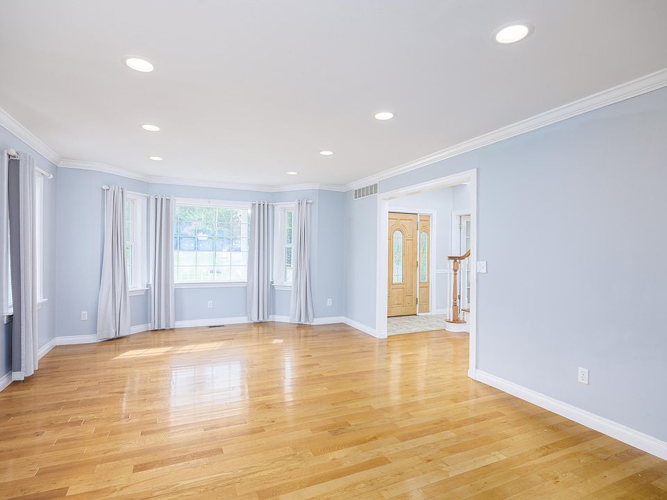 1469 Roods Lake Rd, photo 6
