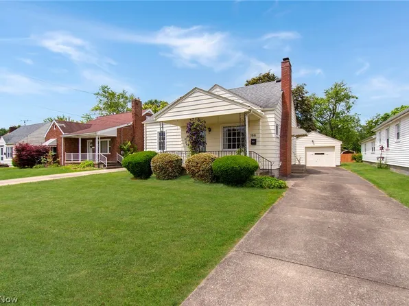 166 Piccadilly St, Campbell, OH 44405
