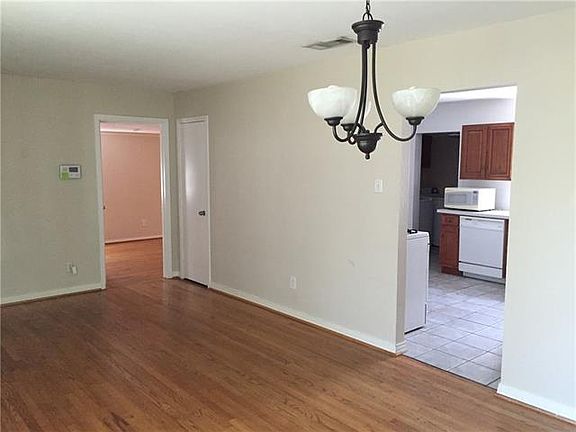 3rd image of 11508 Lanewood Cir