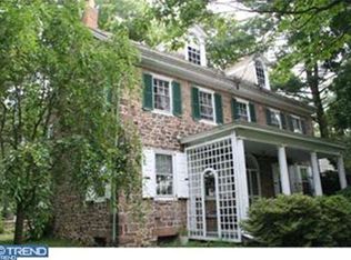 100 Yardley Ave, Fallsington, PA 19054