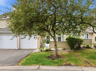 2280 Ranchview Ln N Unit 27, Plymouth, MN 55447