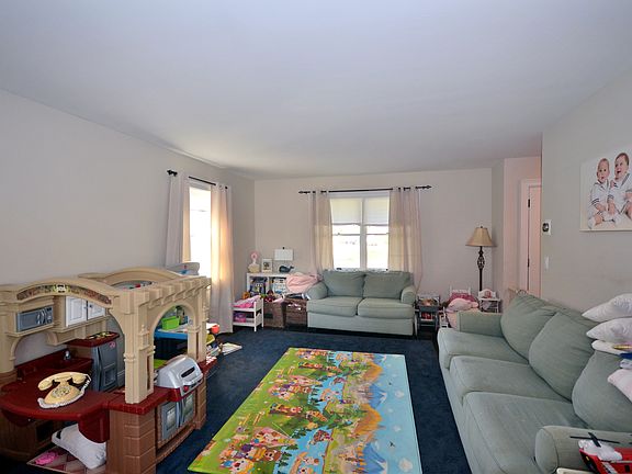 5th image of 55 Jakes Ln