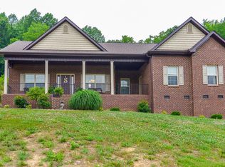 45 Alease Dr, Fayetteville, TN 37334