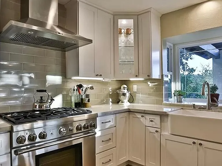 2076 Iron Club Dr — Photo 10