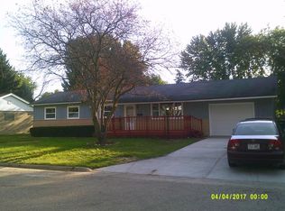313 N Jackson St, Elkhorn, WI 53121