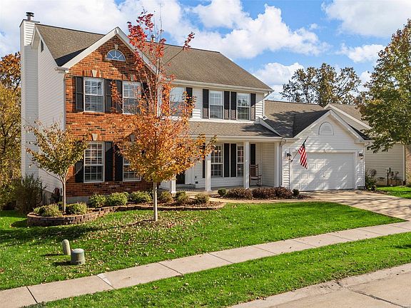 3rd image of 16324 Cherry Orchard Dr