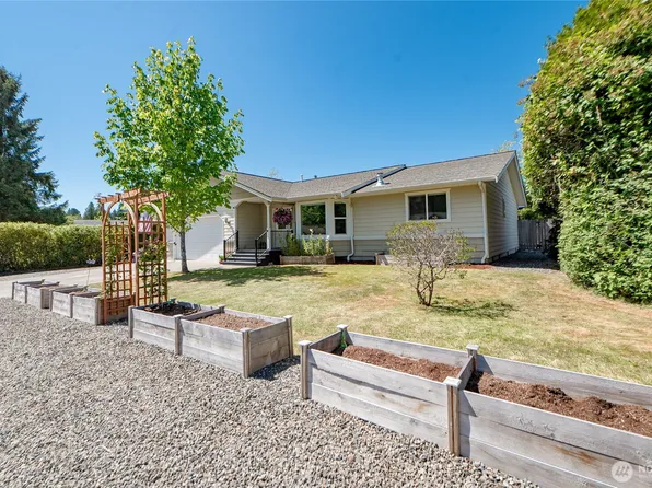 8211 Quinault Road, Blaine, WA 98230
