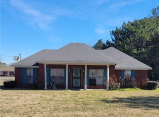 714 Chappie James Ave #B, Tuskegee, AL 36083