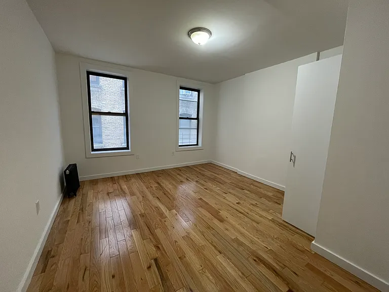 214 W 92nd St #5F — Photo 3