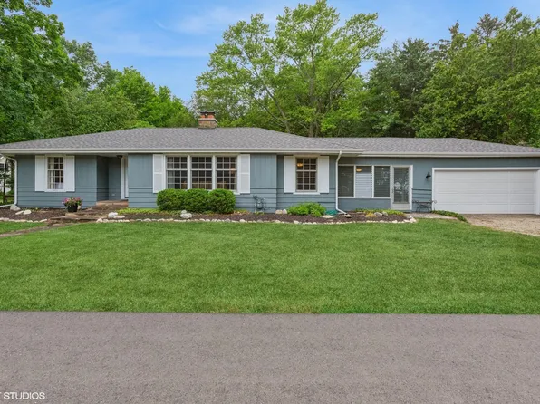 262 Cedar St, Sawyer, MI 49125
