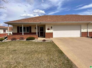 710 2nd St SE UNIT 106, Orange City, IA 51041