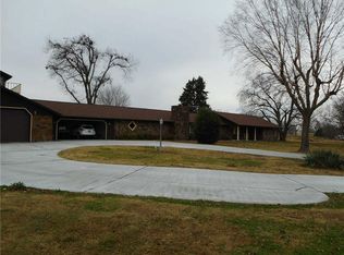 64901 E 260 Rd, Grove, OK 74344