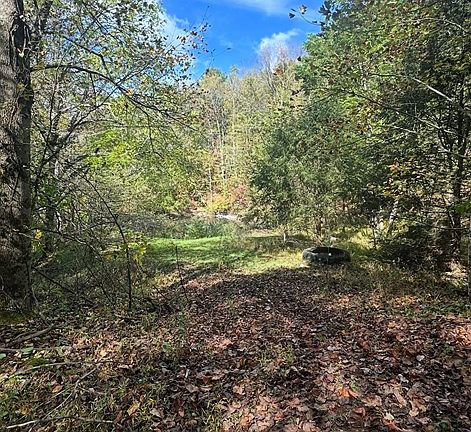 3rd image of Marthas Ln