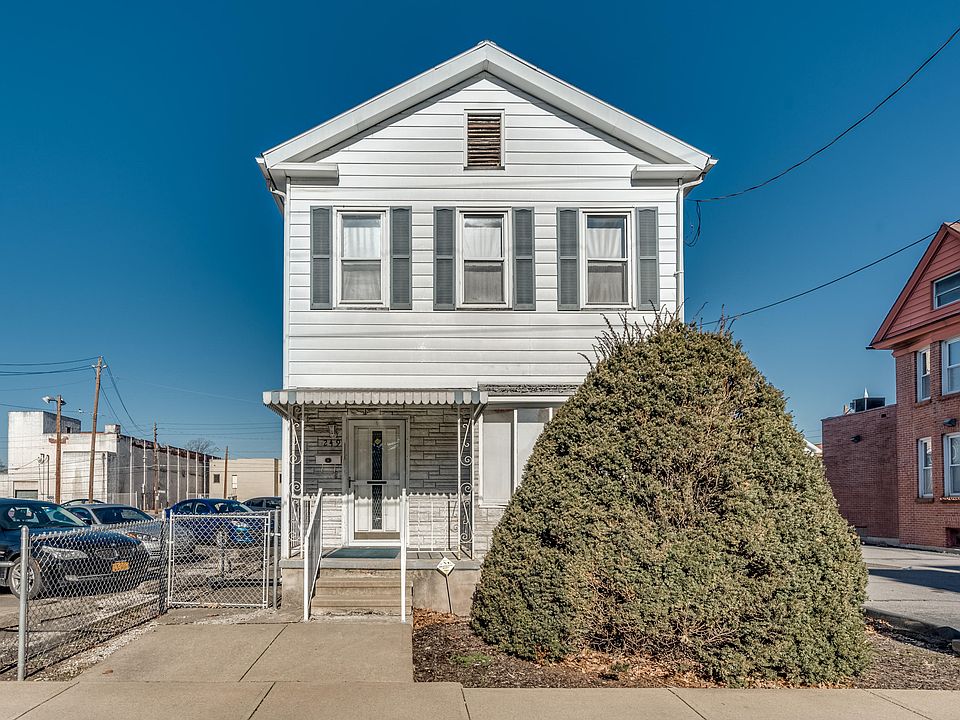 1st image of 249 S Washington St