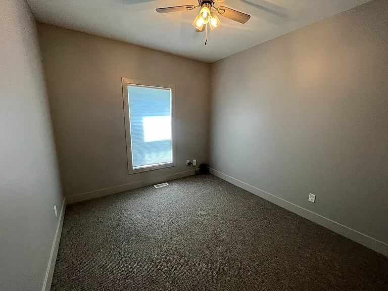 274 Capstone Dr — Photo 7