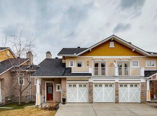 3009 W Patricia Lndg SW, Calgary, AB T2T6P5