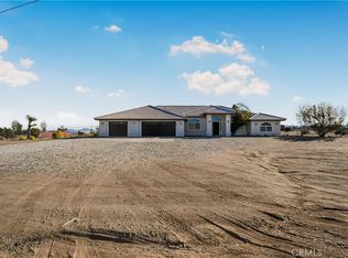 10575 Tumbleweed Rd, Phelan, CA 92371