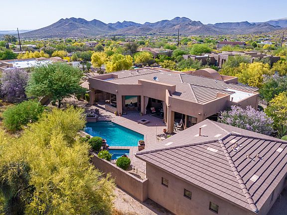 3rd image of 5701 E CANYON CREEK Circle