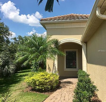 3rd image of 12194 Sebring Ln
