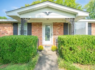 1829 Andre St, Florence, AL 35630