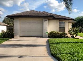 689 W Wesley Cir, Avon Park, FL 33825