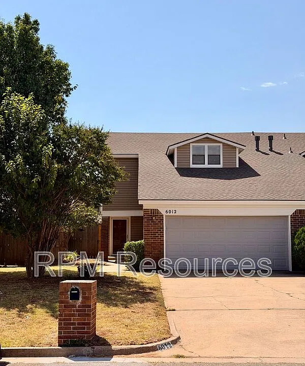 6012 Gaelic Glen Dr