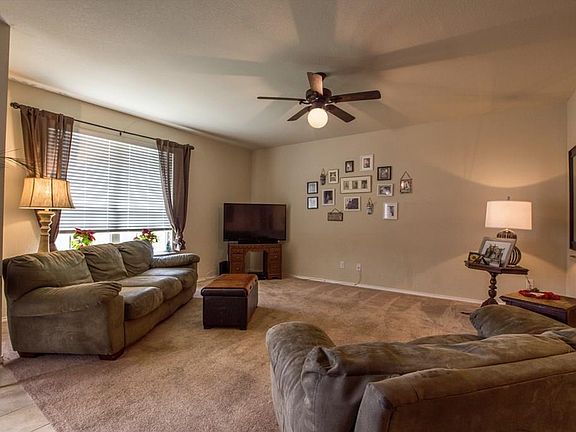 4th image of 270 Saddlebrook Ln