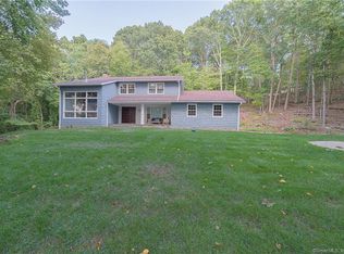 232 Chestnut Ridge Rd, Bethel, CT 06801