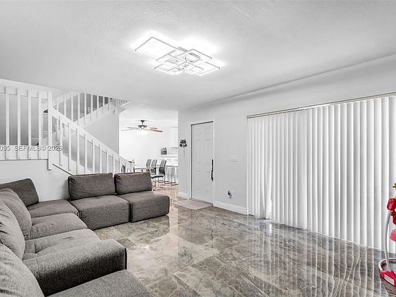 4th image of 11903 SW 11th Ct
