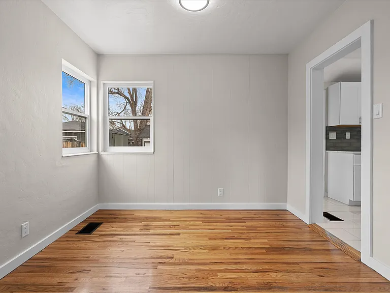545 Modoc Ave — Photo 19