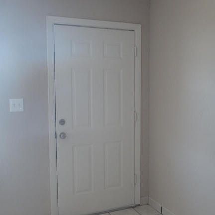 4th image of 3711 W Corona Ave