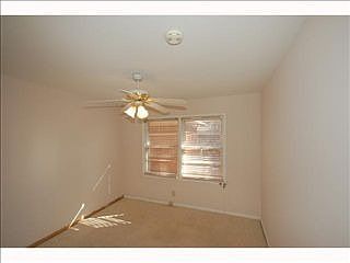 4th image of 2608 Manchester Dr