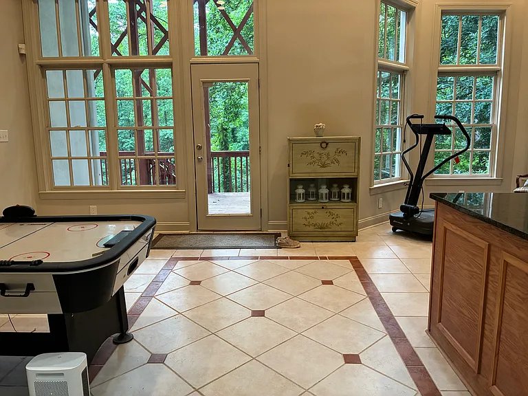 1169 Dawn View Ln NW — Photo 8