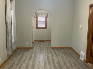 1115 McClellan St #2, Tama, IA 52339