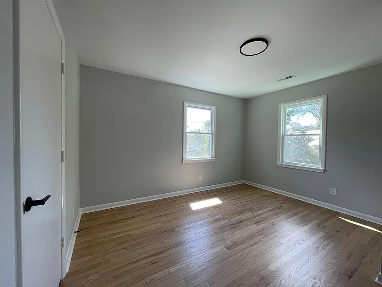 1025 Grove St #A — Photo 6