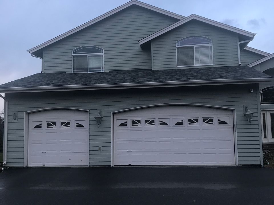 1st image of 9370 Birch Rd