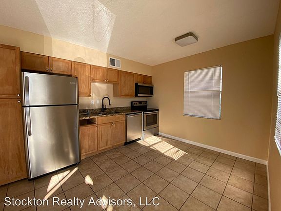 2nd image of 507 10th Ave W #A-7