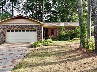 135 Laura Ave, Boaz, AL 35957