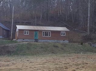 34 Lf Fk Sparks Br, Flatgap, KY 41219