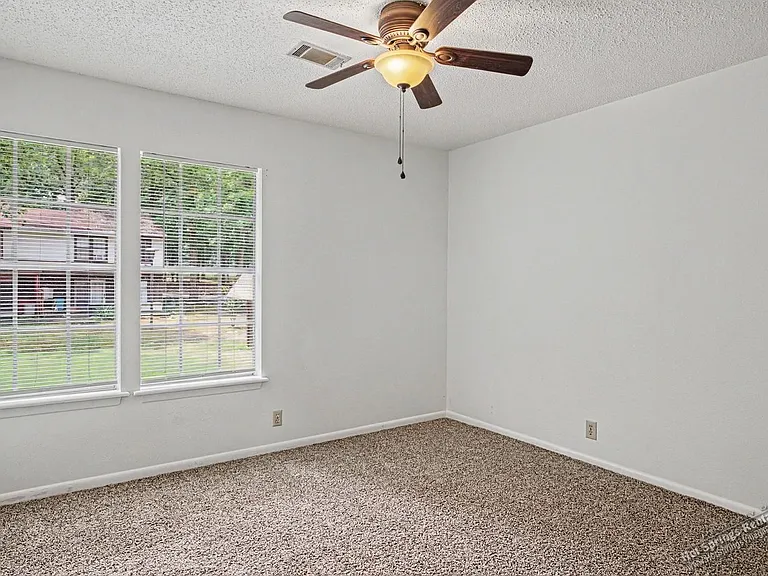 119 Emperado Way — Photo 20