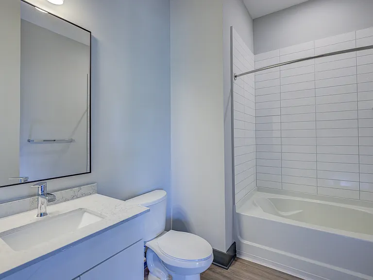 Bathroom with Tub