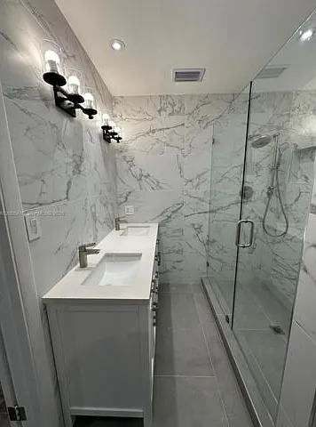 7625 SW 180th Ter — Photo 10